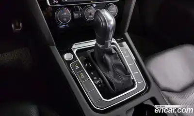 Volkswagen Arteon 2019 2.0 Автомат в Москве № 276373, миниатюра 9