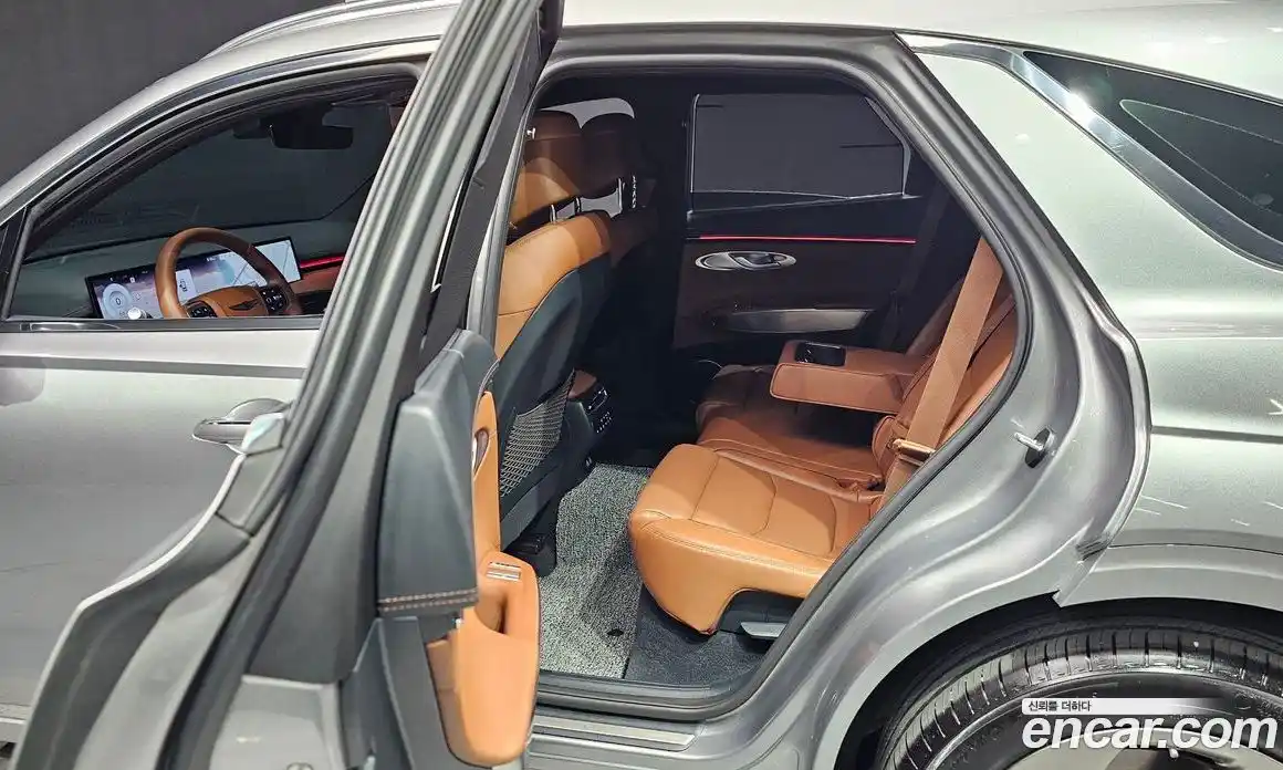 Genesis GV70 2025 2.5 Автомат в Москве № 27812, фото 12