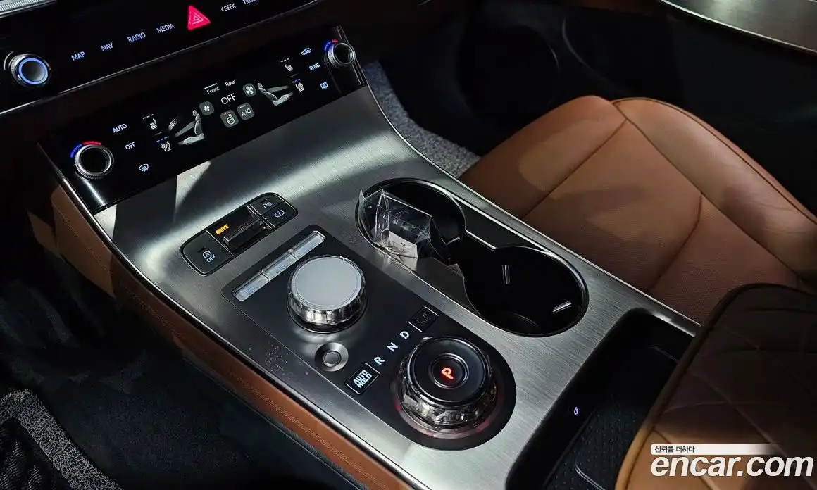 Genesis GV70 2025 2.5 Автомат в Москве № 27812, фото 9