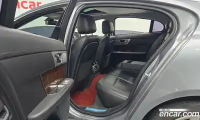 Jaguar XF 2013 3.0 Автомат в Москве № 283817, миниатюра 11