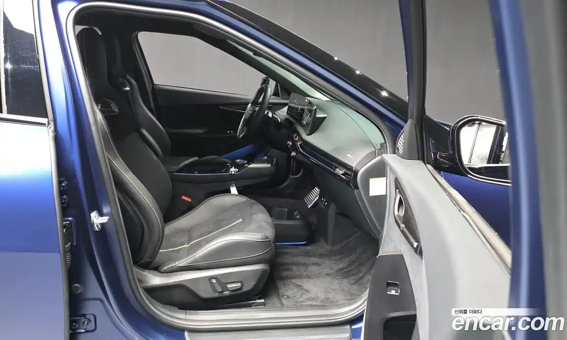 Kia EV6 2025 0.1 Автомат в Москве № 284837, фото 11