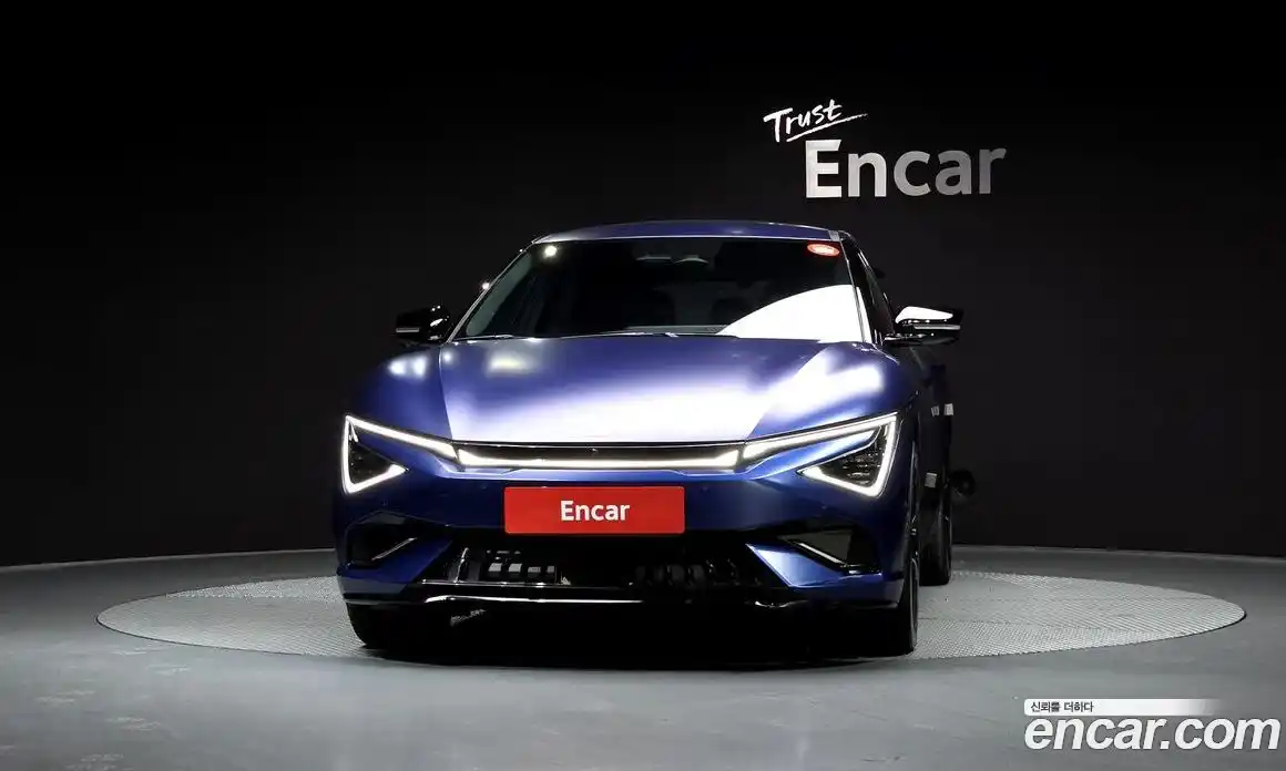 Kia EV6 2025 0.1 Автомат в Москве № 284837, фото 3