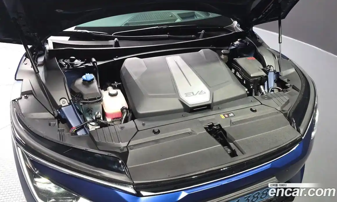 Kia EV6 2025 0.1 Автомат в Москве № 284837, фото 6