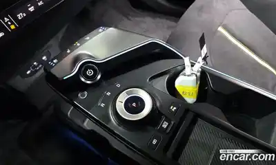 Kia EV6 2025 0.1 Автомат в Москве № 284837, миниатюра 9