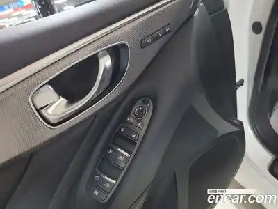 Infiniti Q50 2015 3.5 Автомат в Москве № 285331, миниатюра 12