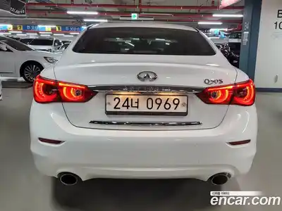 Infiniti Q50 2015 3.5 Автомат в Москве № 285331, миниатюра 4