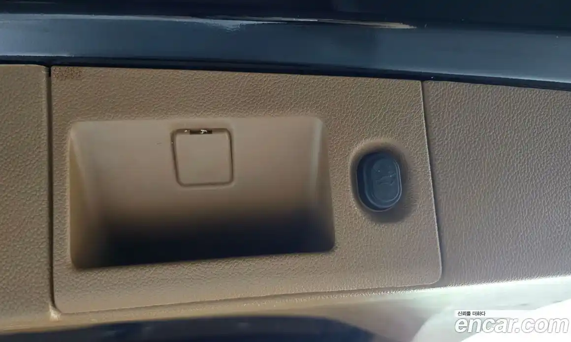 Cadillac Escalade 2017 6.2 Автомат в Москве № 285573, фото 18