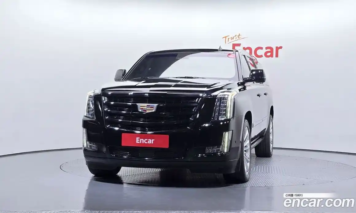 Cadillac Escalade 2017 6.2 Автомат в Москве № 285573, фото 3