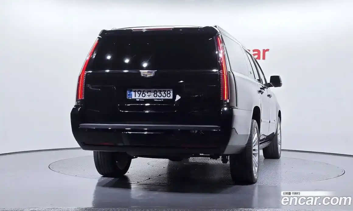 Cadillac Escalade 2017 6.2 Автомат в Москве № 285573, фото 4