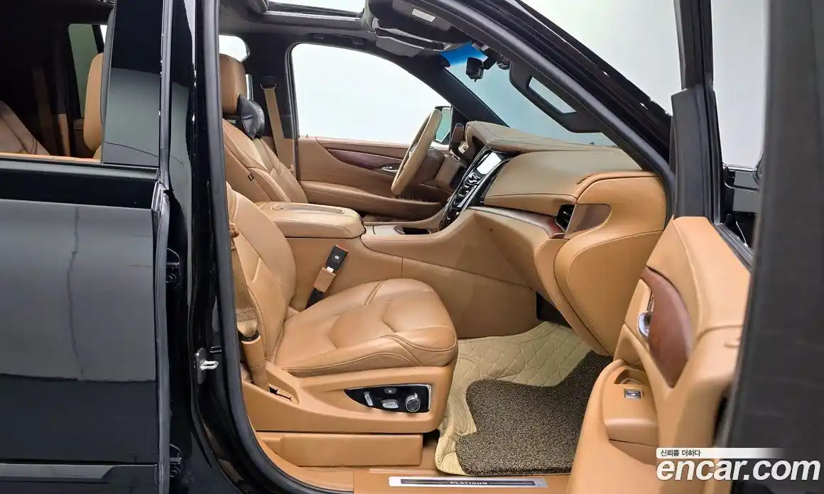 Cadillac Escalade 2017 6.2 Автомат в Москве № 285573, фото 10