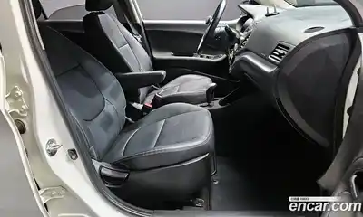 Kia Morning 2013 1.0 Автомат в Москве № 288355, миниатюра 11