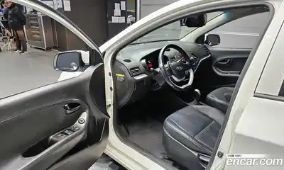 Kia Morning 2013 1.0 Автомат в Москве № 288355, миниатюра 6