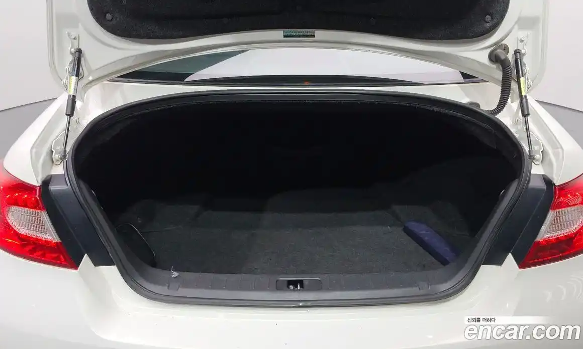 Infiniti M 2011 3.7 Автомат в Москве № 295910, фото 19