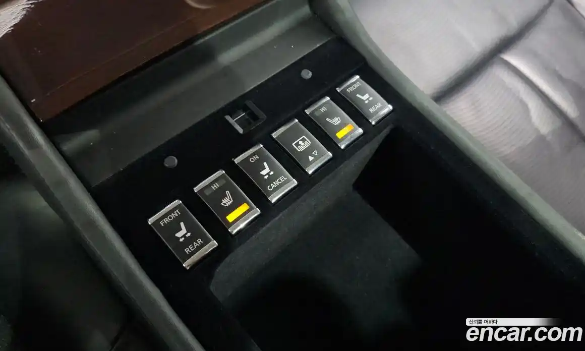 Infiniti M 2011 3.7 Автомат в Москве № 295910, фото 7