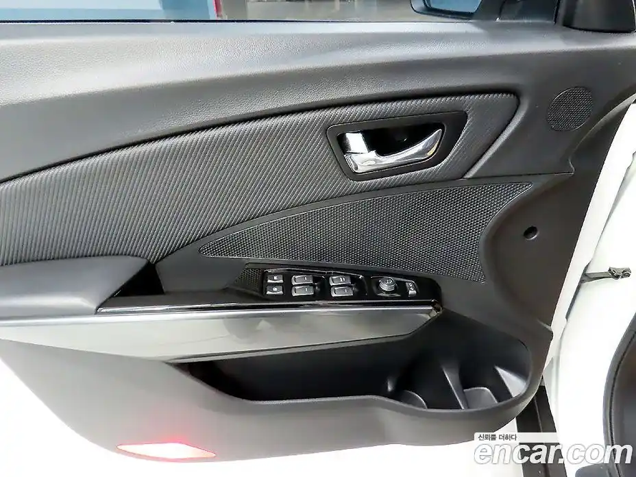 SsangYong TIBOLI 2022 1.5 Автомат в Москве № 29614, фото 15