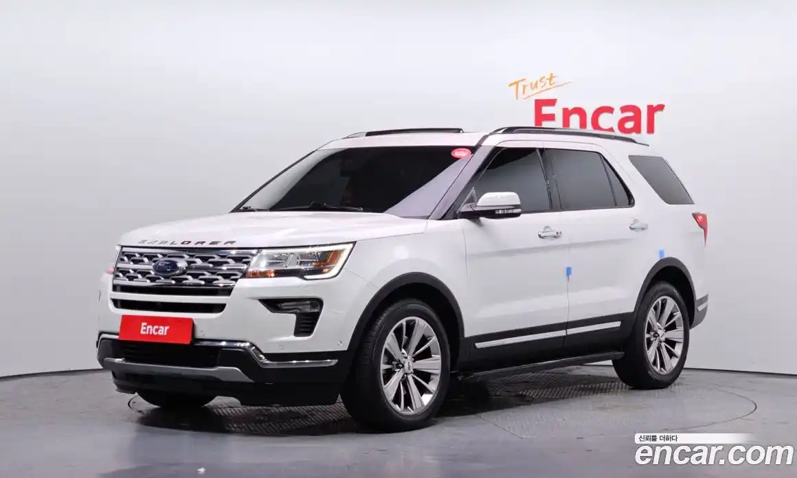 Ford Explorer 2019 2.3 Автомат в Москве № 303191, фото 1