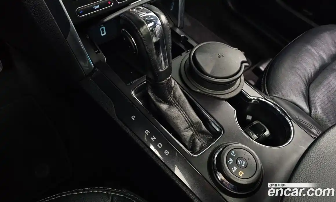 Ford Explorer 2019 2.3 Автомат в Москве № 303191, фото 17