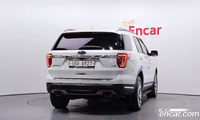 Ford Explorer 2019 2.3 Автомат в Москве № 303191, миниатюра 2