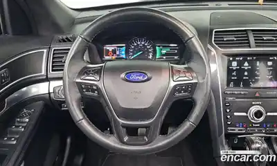 Ford Explorer 2019 2.3 Автомат в Москве № 303191, миниатюра 8