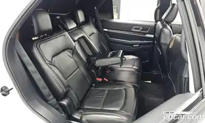 Ford Explorer 2019 2.3 Автомат в Москве № 303191, миниатюра 9