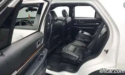 Ford Explorer 2019 2.3 Автомат в Москве № 303191, миниатюра 10