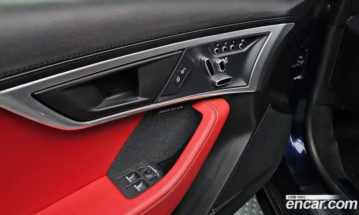 Jaguar F-Type 2019 3.0 Автомат в Москве № 304949, фото 15