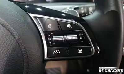 Kia Seltos 2025 1.6 Автомат в Москве № 306329, миниатюра 9