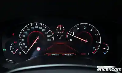 BMW 5-Series 2019 2.0 Автомат в Москве № 306504, миниатюра 11