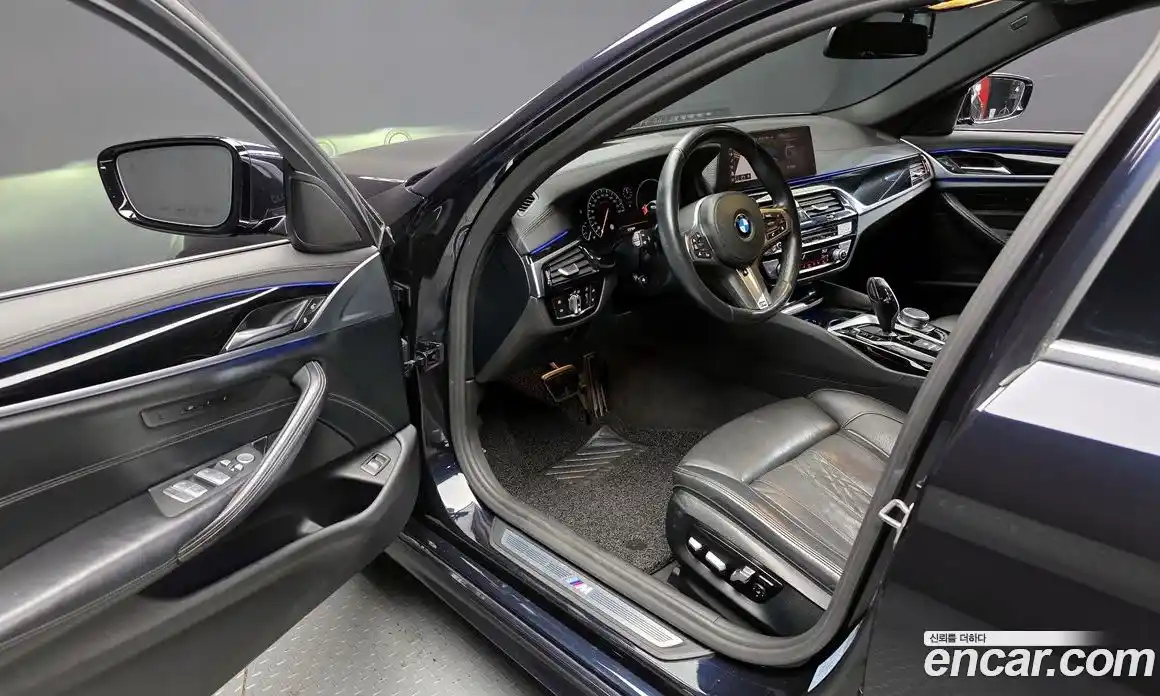 BMW 5-Series 2019 2.0 Автомат в Москве № 306504, фото 14