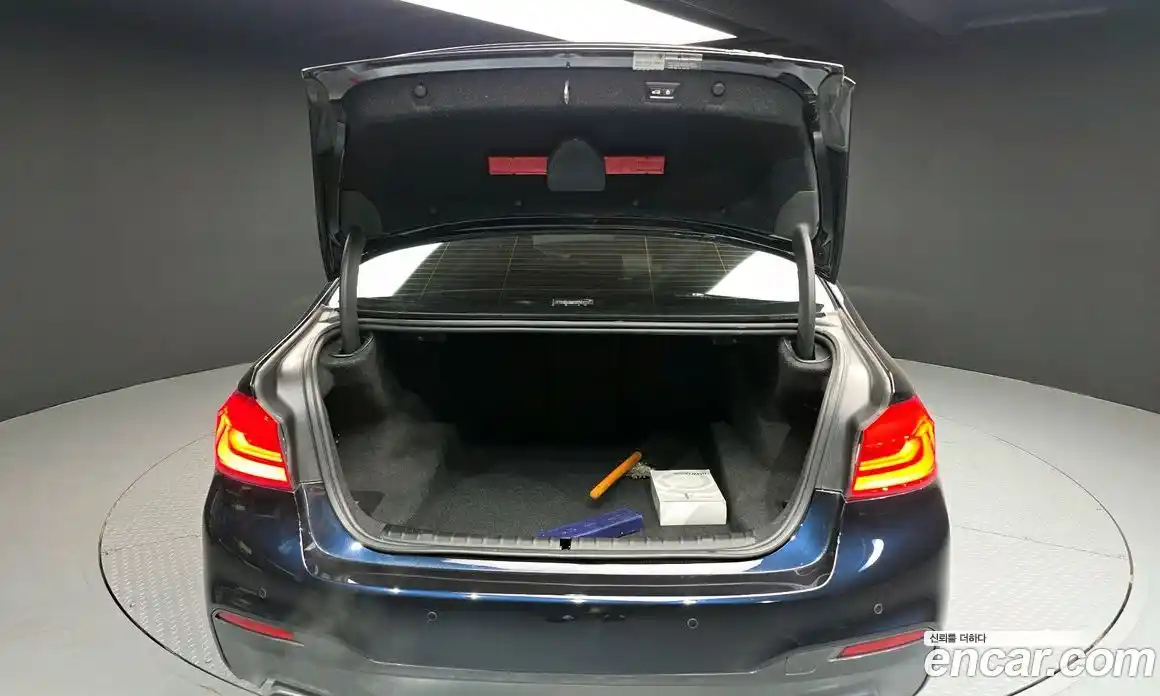 BMW 5-Series 2019 2.0 Автомат в Москве № 306504, фото 15