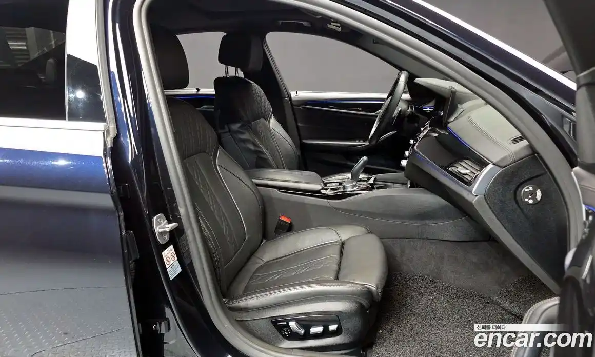 BMW 5-Series 2019 2.0 Автомат в Москве № 306504, фото 16