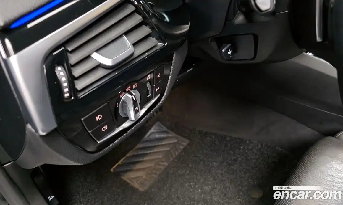 BMW 5-Series 2019 2.0 Автомат в Москве № 306504, фото 4