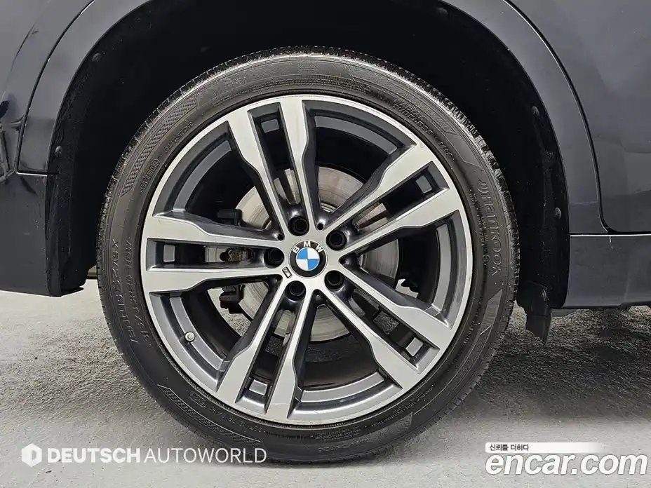 BMW X6 2018 3.0 Автомат в Москве № 306588, фото 5