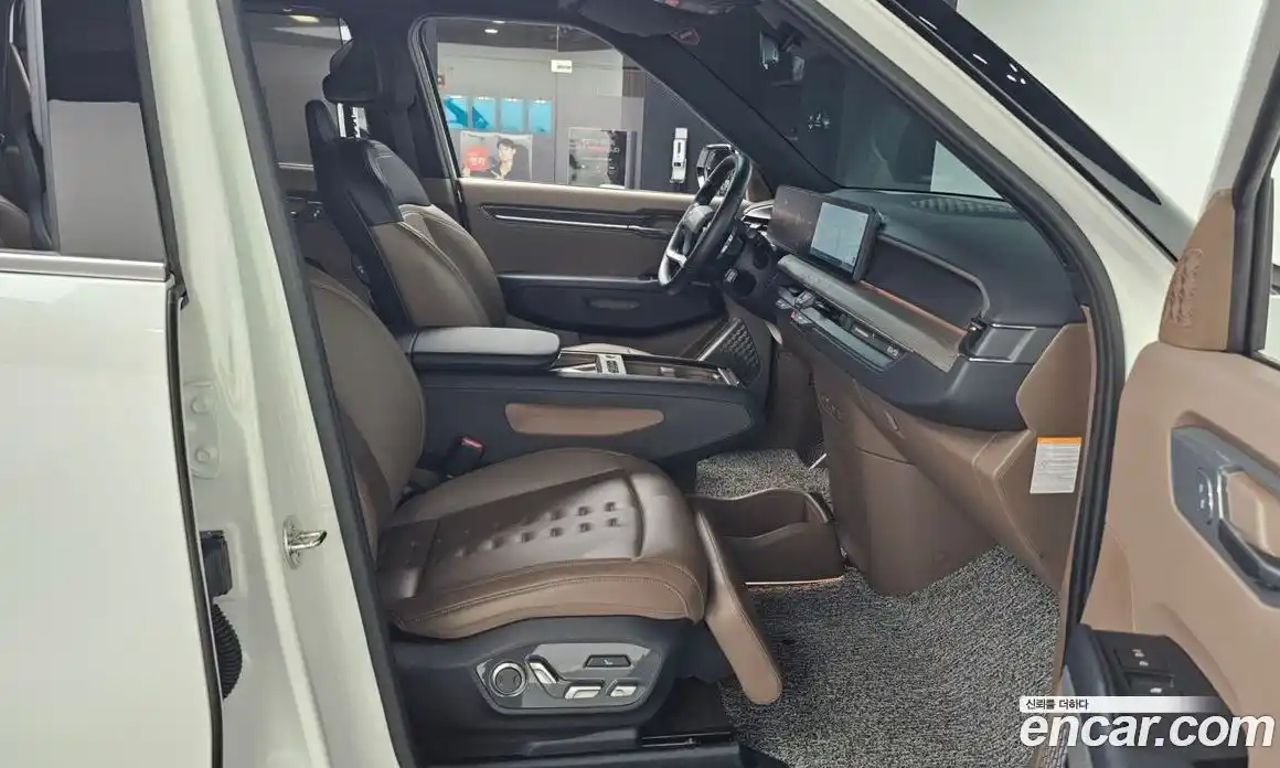 Kia EV9 2024 0.2 Автомат в Москве № 307934, фото 13