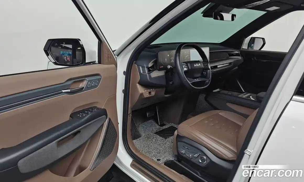 Kia EV9 2024 0.2 Автомат в Москве № 307934, фото 4