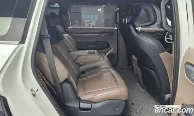 Kia EV9 2024 0.2 Автомат в Москве № 307934, миниатюра 10