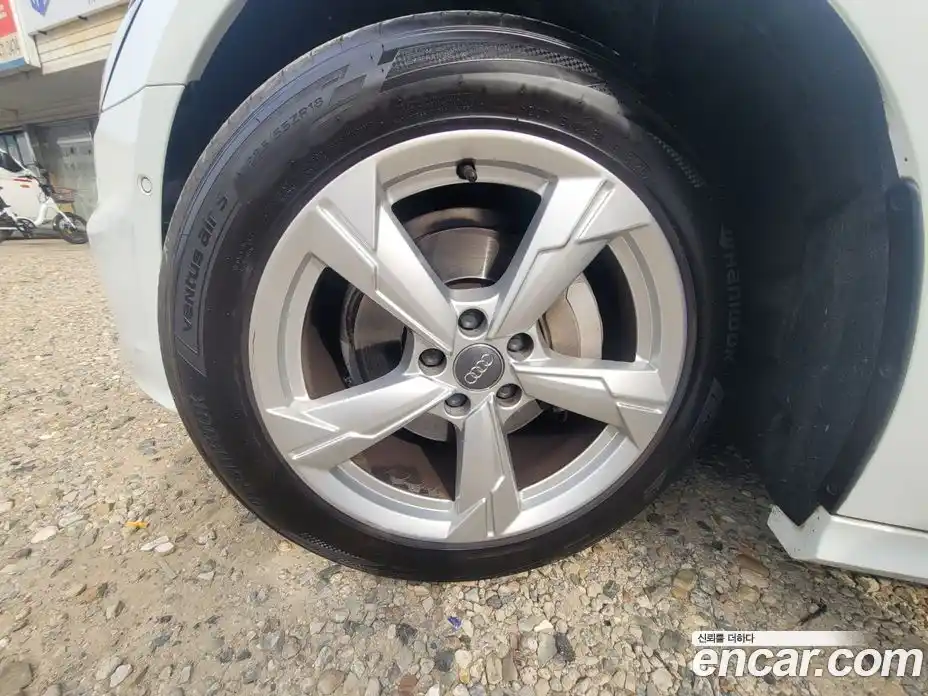 Audi A6 2020 2.0 Автомат в Москве № 312396, фото 16