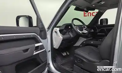 Land Rover Defender 2023 3.0 Автомат в Москве № 315459, миниатюра 12