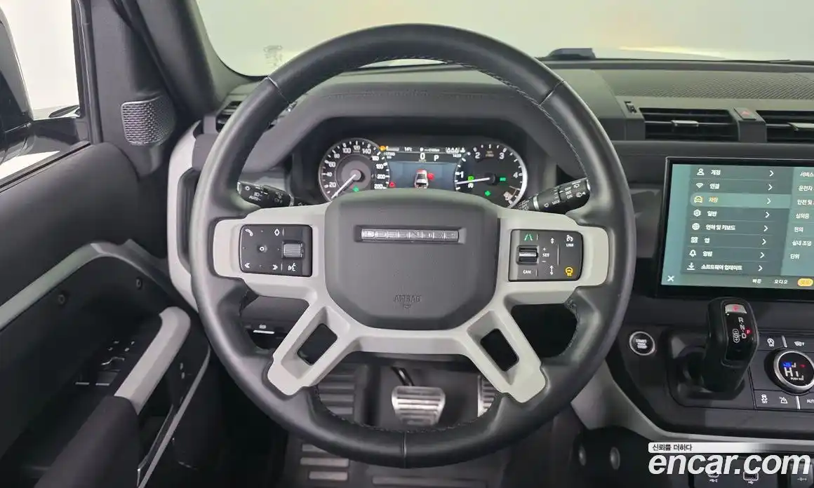 Land Rover Defender 2023 3.0 Автомат в Москве № 315459, фото 15