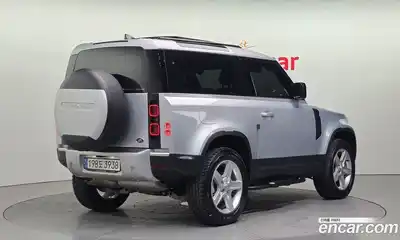 Land Rover Defender 2023 3.0 Автомат в Москве № 315459, миниатюра 2