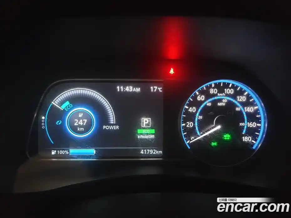 Nissan Leaf 2019 0.1 Автомат в Москве № 326499, фото 7