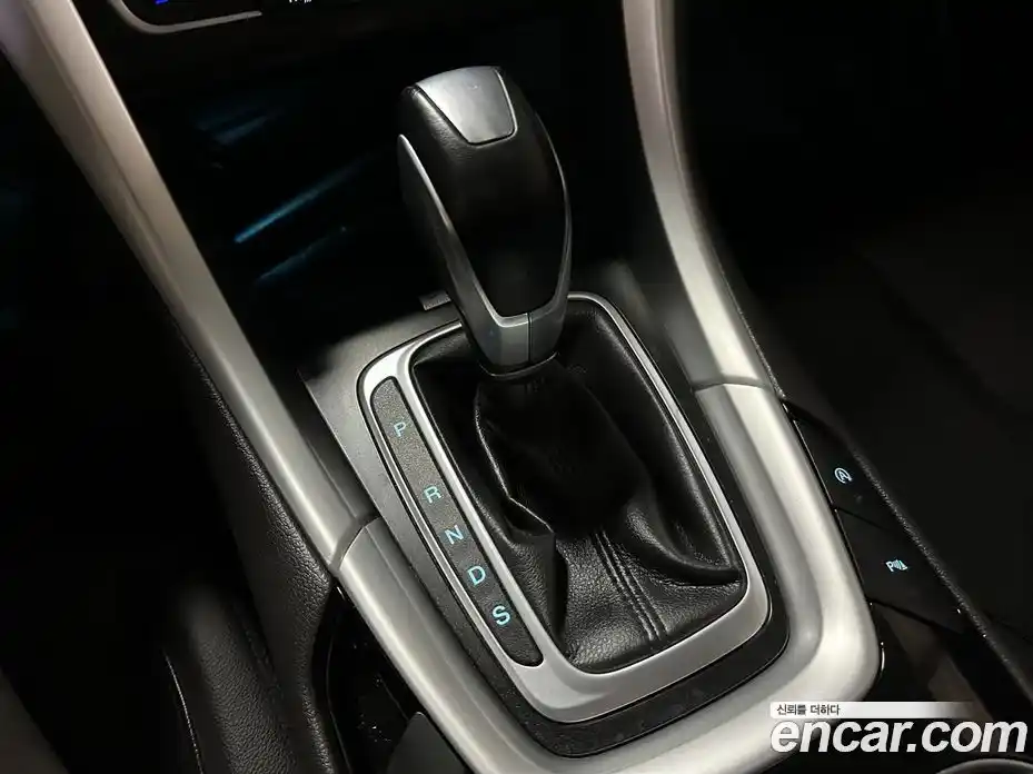 Ford Mondeo 2015 2.0 Автомат в Москве № 335433, фото 12