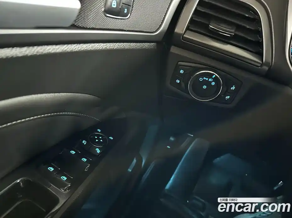 Ford Mondeo 2015 2.0 Автомат в Москве № 335433, фото 20