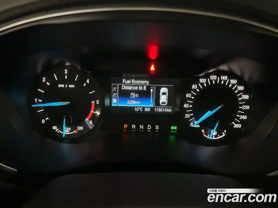 Ford Mondeo 2015 2.0 Автомат в Москве № 335433, фото 9