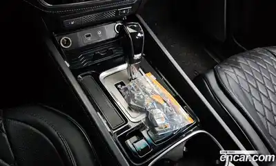 SsangYong Rexton 2018 2.2 Автомат в Москве № 34270, миниатюра 9