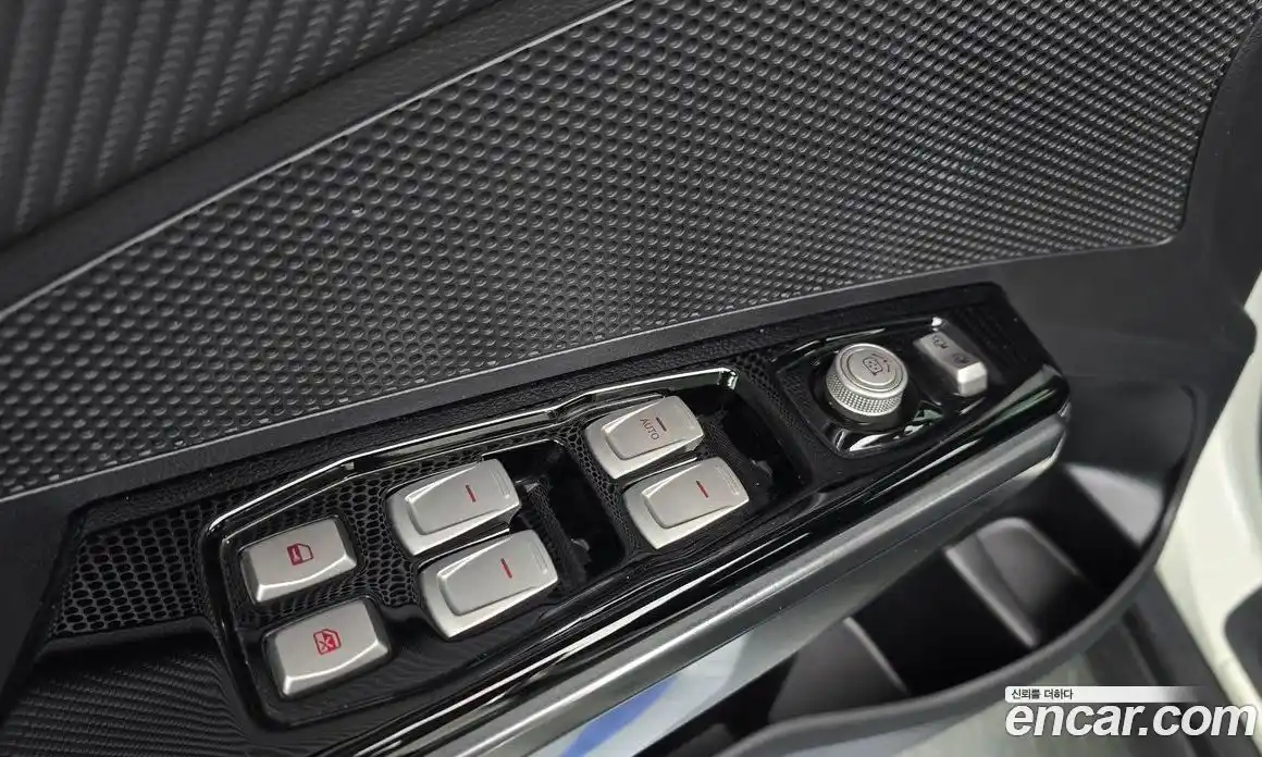 SsangYong TIBOLI 2018 1.6 Автомат в Москве № 34295, фото 18