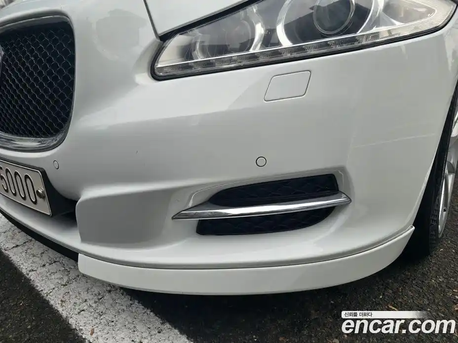 Jaguar XJ 2014 3.0 Автомат в Москве № 344385, фото 1