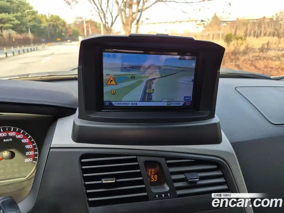 SsangYong Korando 2014 2.0 Автомат в Москве № 35256, фото 6