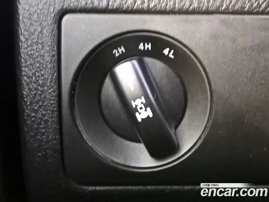 SsangYong Rexton 2013 2.0 Автомат в Москве № 36276, фото 15