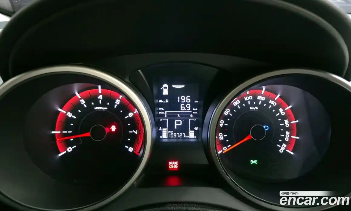 SsangYong TIBOLI 2016 1.6 Автомат в Москве № 36385, фото 13